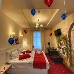 Royal 3*