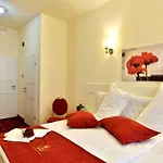 Royal 3* Braşov