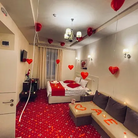 Royal 3*